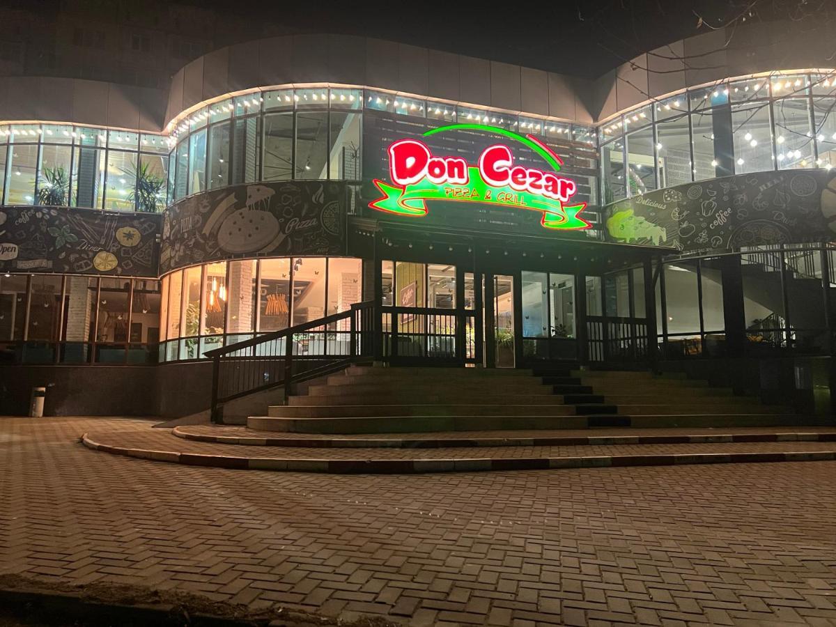 Hi-Tech Aparts Chisinau Ngoại thất bức ảnh